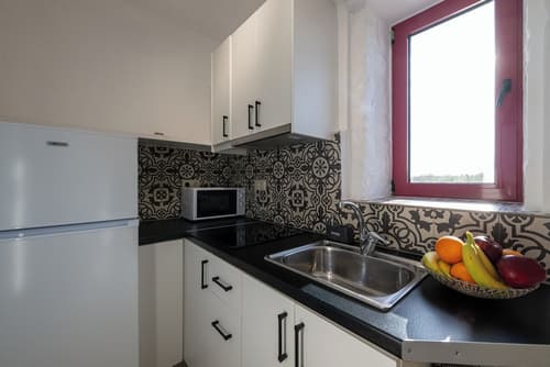 Abeloessa Methonian Hospitality, Private kitchen