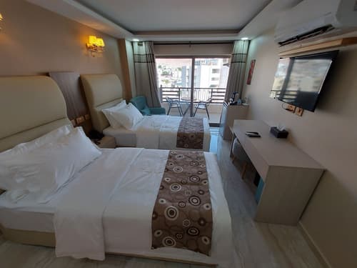 Jordan Seasons Hotel, Room