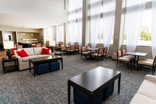 Staybridge Suites Nashville Vanderbilt by IHG, Lobby