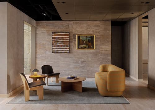 Garde Hotel and Warders Cottages, Reception