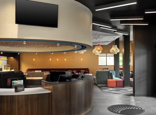 Tru By Hilton Indianapolis Downtown, IN, Reception