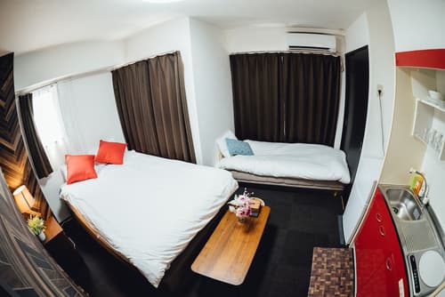 Royal Heights Sakuragawa Condominium, Room