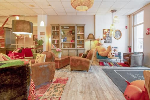 La Maison Hotel Mulhouse, Lobby sitting area