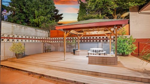 Viking Motel, Front of property