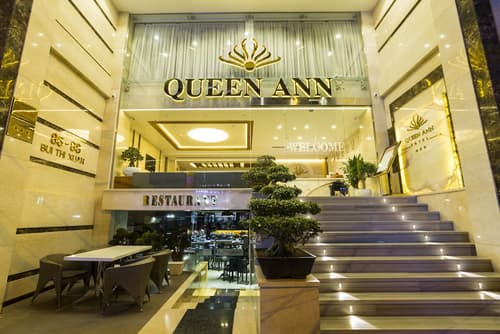Queen Ann Hotel, Primary image
