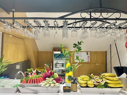 Queen Ann Hotel, Breakfast buffet