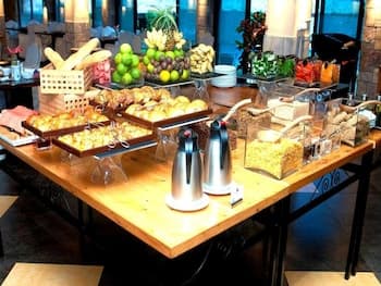 Roca Golf Hotel, Restaurant