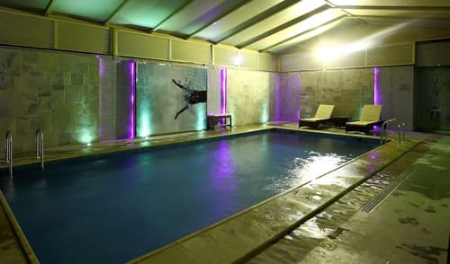 Novotel Suites Riyadh Olaya, Pool