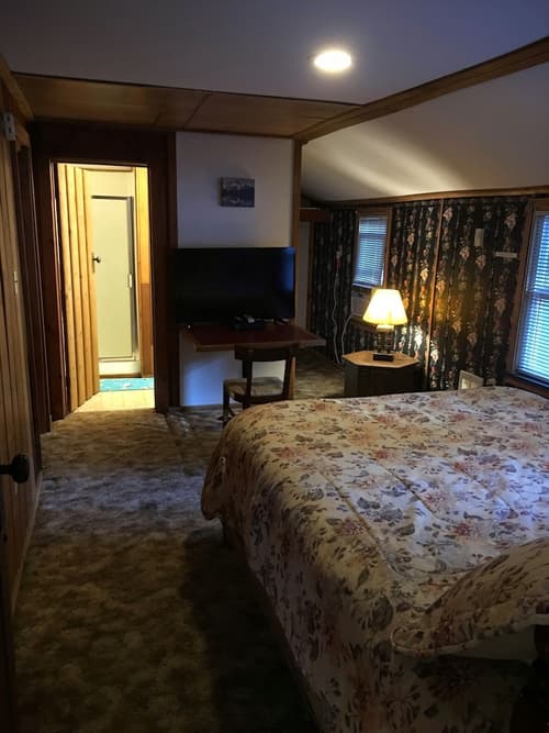 Gateway Inn, Room