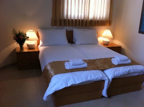 City Center Jerusalem, Room