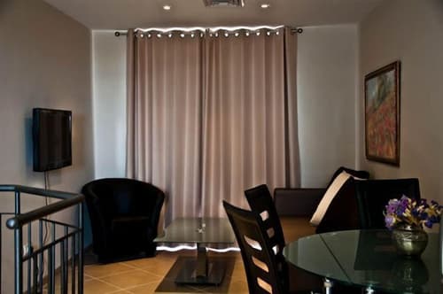 City Center Jerusalem, Living room