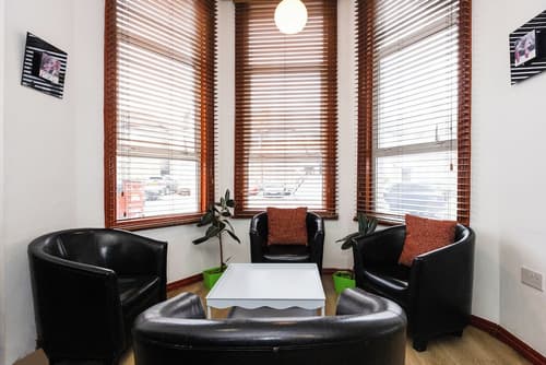 Arinza Hotel, London Ilford, Lobby