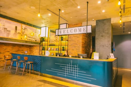 Travelodge Kuala Lumpur City Centre, Reception