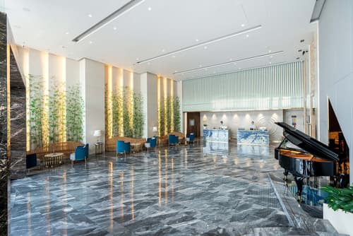 Brilliant Hotel, Reception