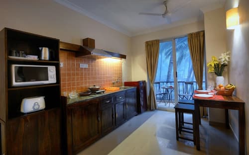 TreeHouse Blue Hotel & Serviced Apartments, Room
