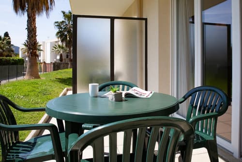 Comfort Aparthotel Cannes Mandelieu, Terrace/patio