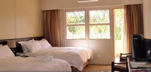 Happy Valley Hotel Ezulwini, Room