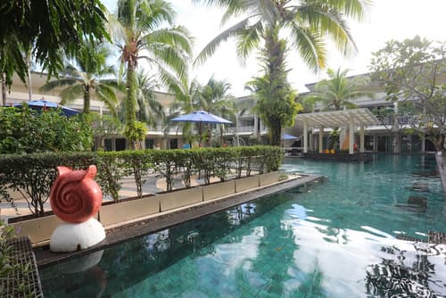A2 Pool Resort, Primary image