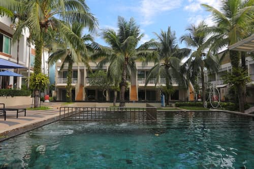 A2 Pool Resort, Primary image