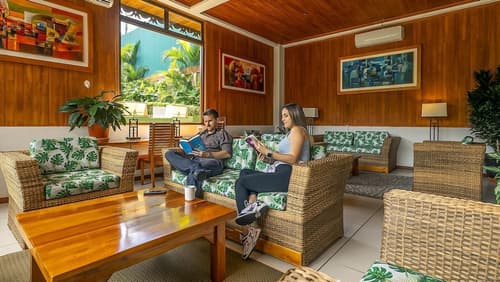 Ficus Sunset Suites, Lobby sitting area