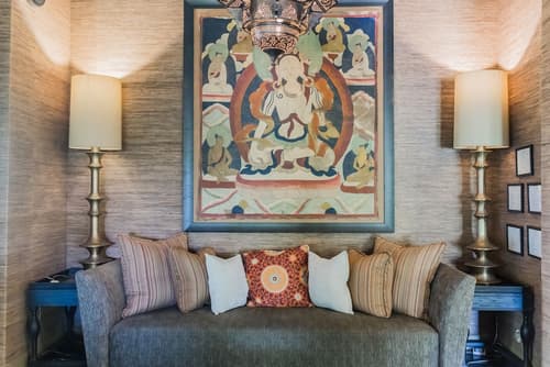 Lumeria Maui Educational Retreat Center, Lobby sitting area