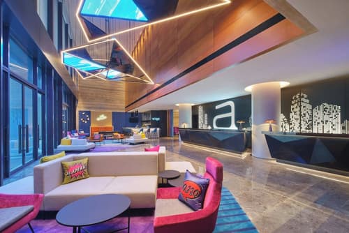 Aloft Singapore Novena, Lobby
