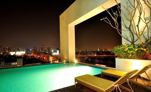 Grand Howard Hotel Bangkok, Outdoor pool