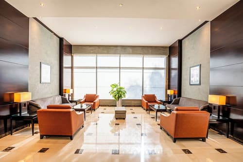 Central Hotel Doha, Lobby sitting area