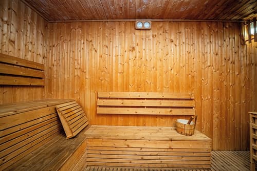 Central Hotel Doha, Spa