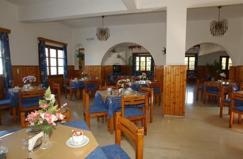 Panorama Hotel, Dining