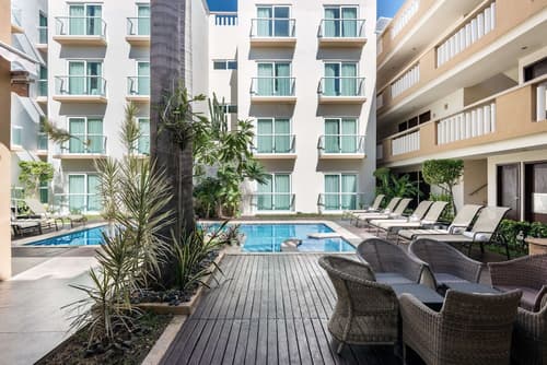 Wyndham Merida, Pool