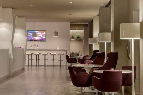 8Piuhotel, Lobby lounge