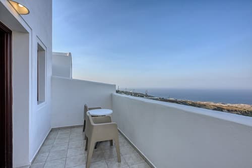 Splendour Hotel and Suites, Terrace/patio