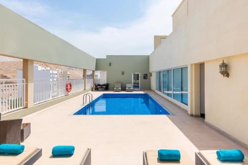 Centara Life Muscat Dunes Hotel, Rooftop terrace