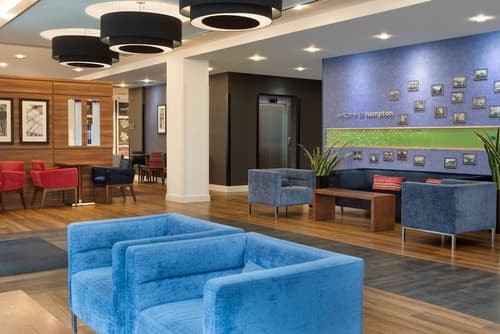 Hampton by Hilton York, Lobby