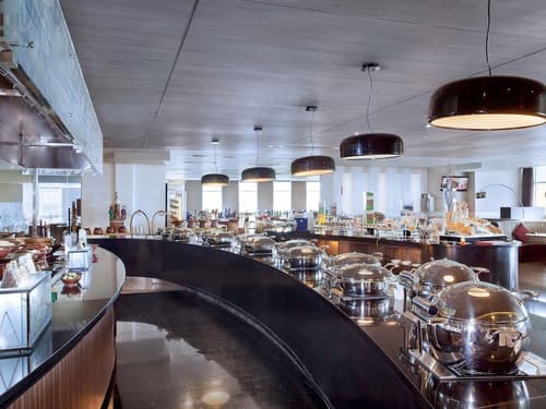 Novotel Jakarta Gajah Mada, Breakfast area