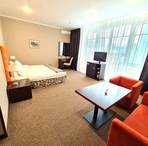 Bontiak Hotel, Room
