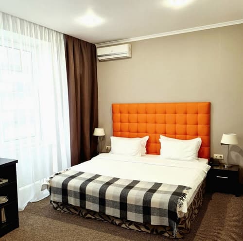 Bontiak Hotel, Room