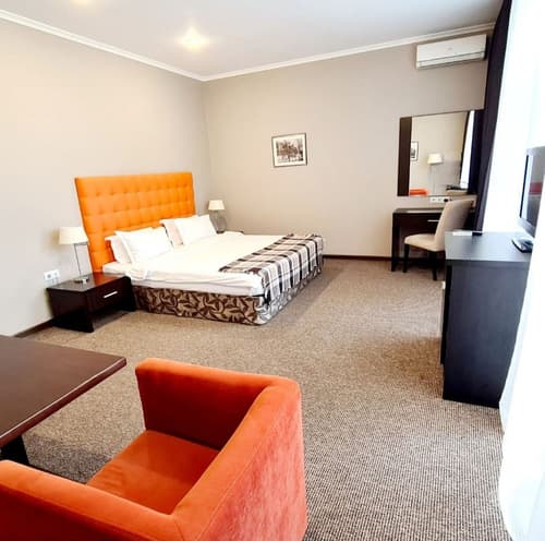 Bontiak Hotel, Room