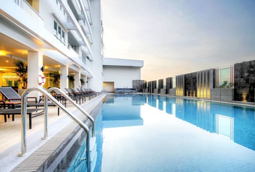 Classic Kameo Hotel & Serviced Apartments, Ayutthaya, Pool