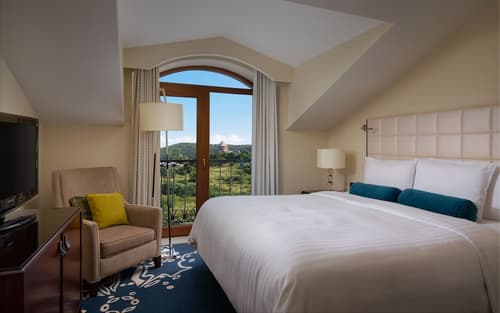Tsaghkadzor Marriott Hotel, Room