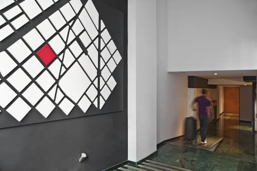 AinB Sagrada Familia Apartments, Lobby