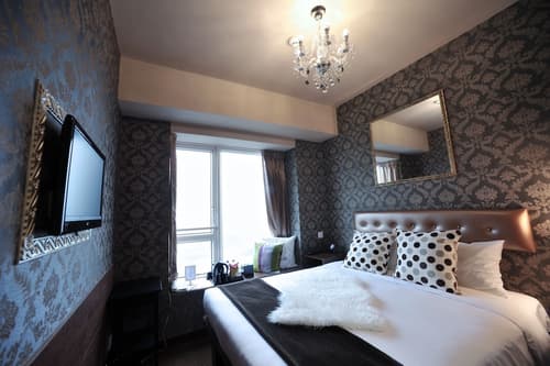 Ramada Grand Tsim Sha Tsui (Former Ramada Hong Kong Grand Tsim Sha Tsui), Room