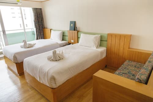 Roseate Ratchada, Room