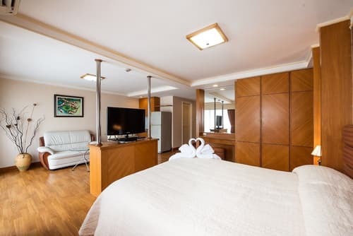 Roseate Ratchada, Room