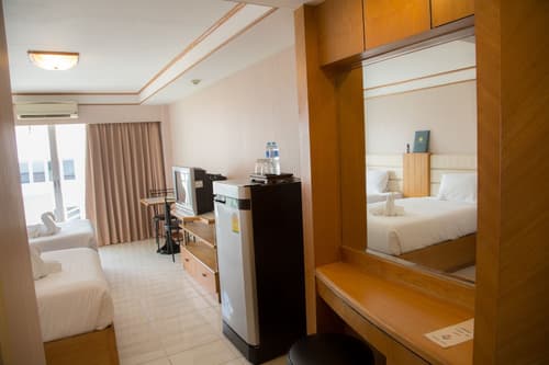 Roseate Ratchada, Room