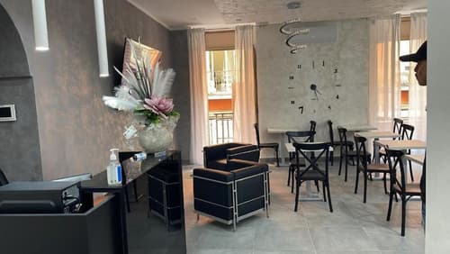 Hotel Poker, Reception