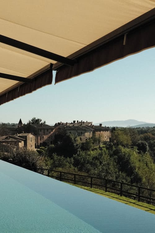 Il Borro - Relais & Châteaux, Infinity pool