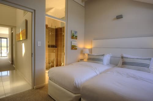 Whale Coast All Suite Hotel, Room