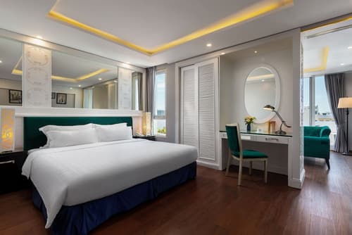 Minerva Church Hotel, Room